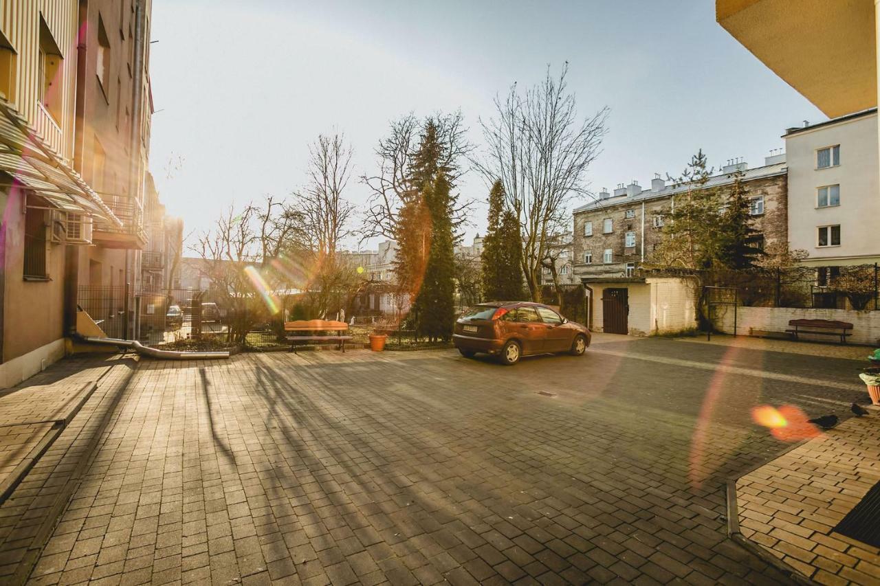 Artist Apartament Люблин Екстериор снимка