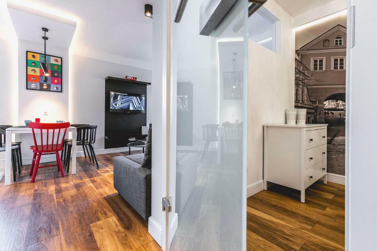 Artist Apartament Люблин Екстериор снимка