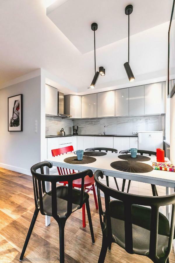 Artist Apartament Люблин Екстериор снимка